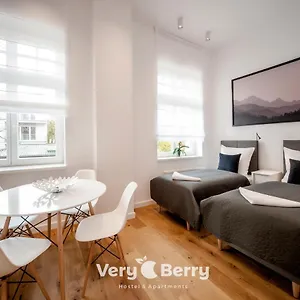  Apartament Very Berry - Orzeszkowej 14 - Mtp Apartment, Parking, Check In 24h